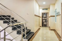 Hotel O Aroma Classic Near Nampally Main Railway station