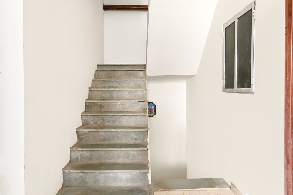 Hotel O by OYO Tara Mahal, Sindhi Camp, Jaipur