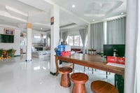 OYO 75305 T Park Pak Chong