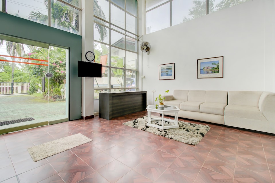 Hotel O Floatel International Beach Resort, Kannur, Kannur