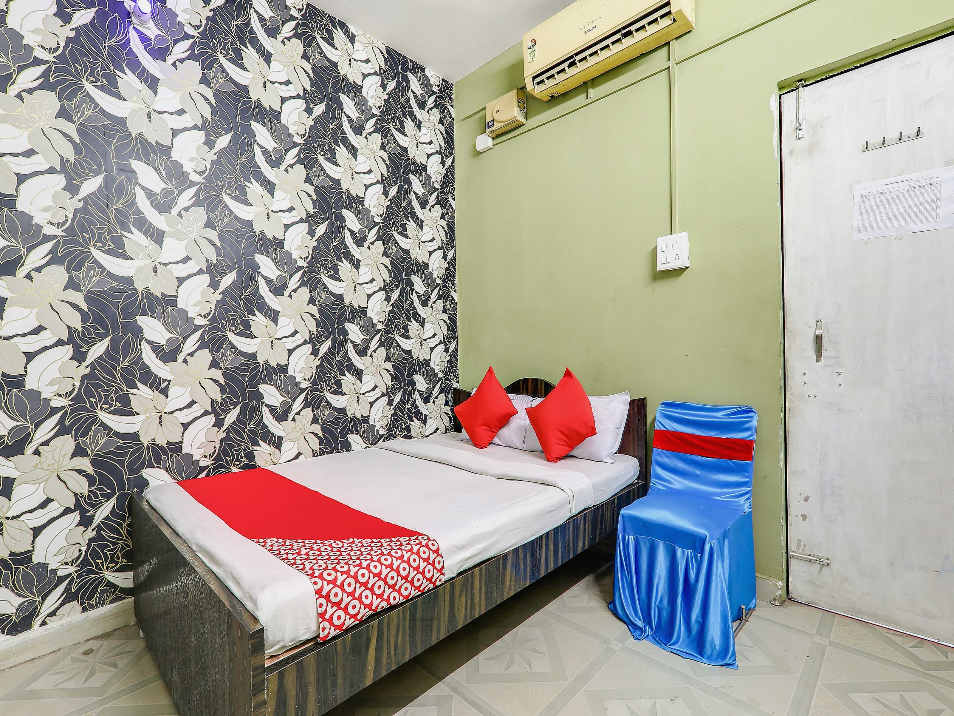 Budget Flagship Hotel Shri Sai Palace in Bailey Road, Patna Rs. 971