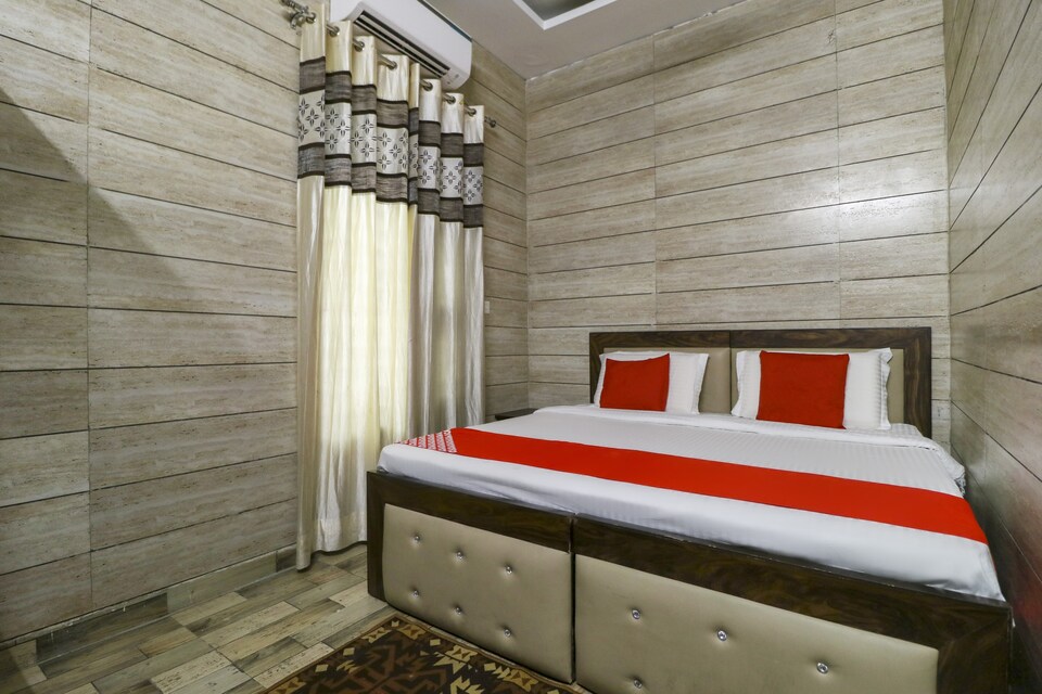 OYO 75331 Hotel Shivam Lodge  OYO Rooms Zirakpur  Book    1436 OYO