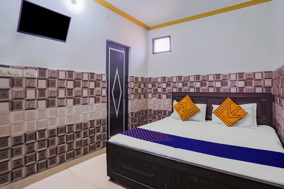 SPOT ON 75347 Hotel Himalaya, Moradabad, Moradabad