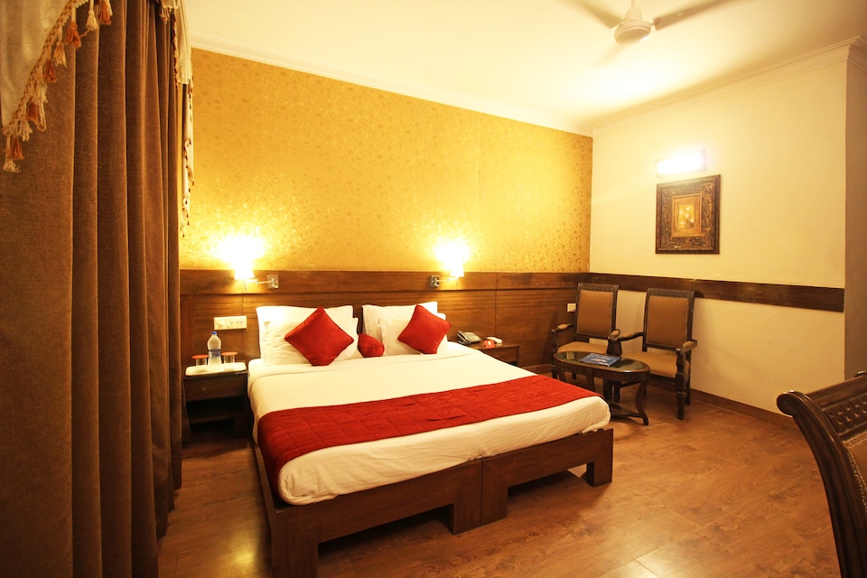 OYO 6347 Grace Residency, Huda 2, Gurgaon