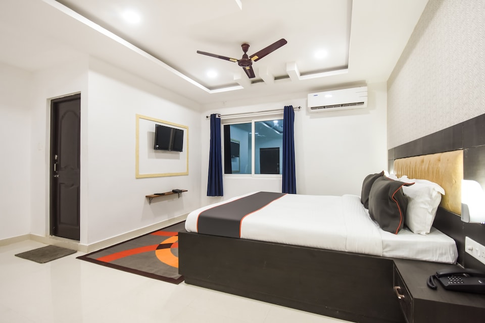 Hotel O Red Velvet Premium, Bhubaneswar, Bhubaneswar