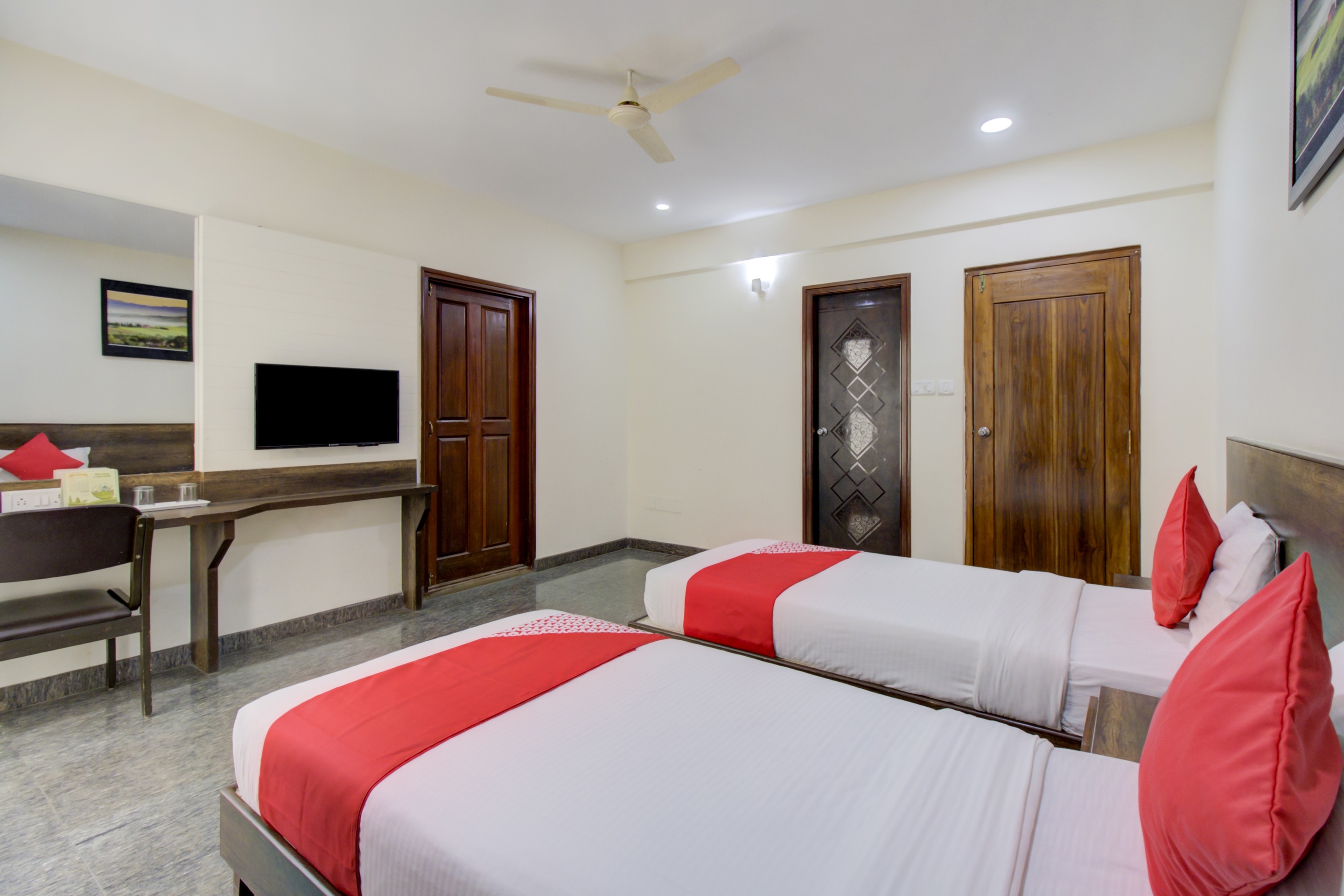 OYO 75391 Serenity Inn, Kalyan Nagar Bangalore-II, Bangalore