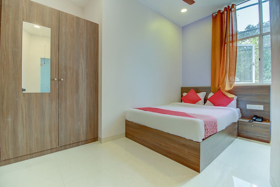 OYO 75402 Hotel Rk Grace, Mumbai International Airport, Mumbai