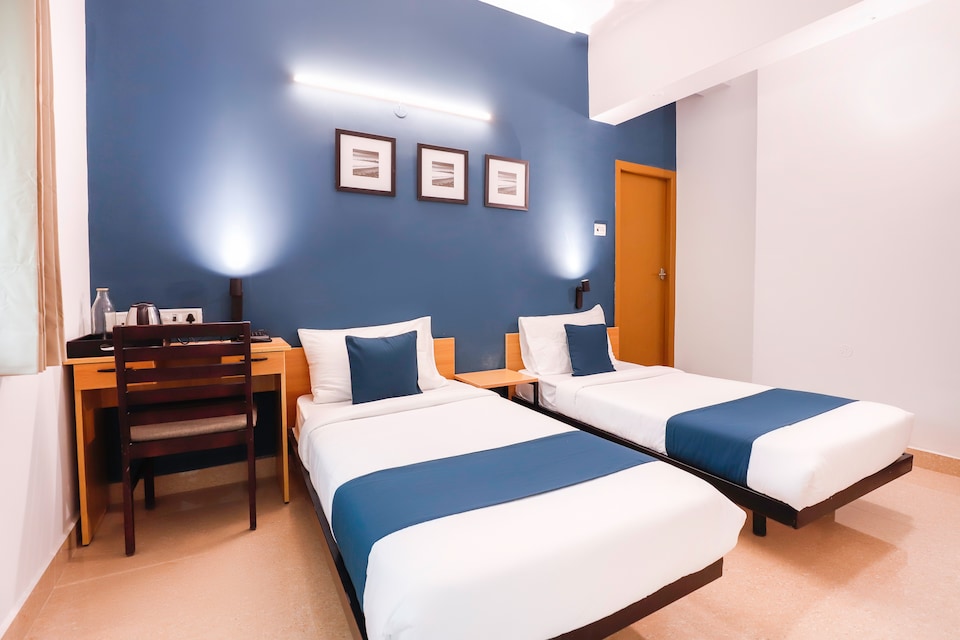 SilverKey Executive Stays 60446 Sadha Siva 36th Street, Airport Chennai, Chennai