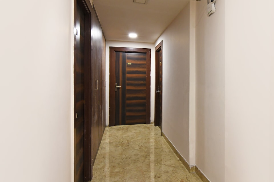 Hotel O Sunshine Near Netaji Subhash Chandra Bose International Airport, Rajarhat Kolkata, Kolkata