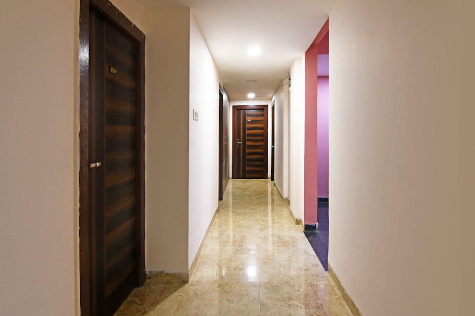 Hotel O Sunshine Near Netaji Subhash Chandra Bose International Airport, Rajarhat Kolkata, Kolkata