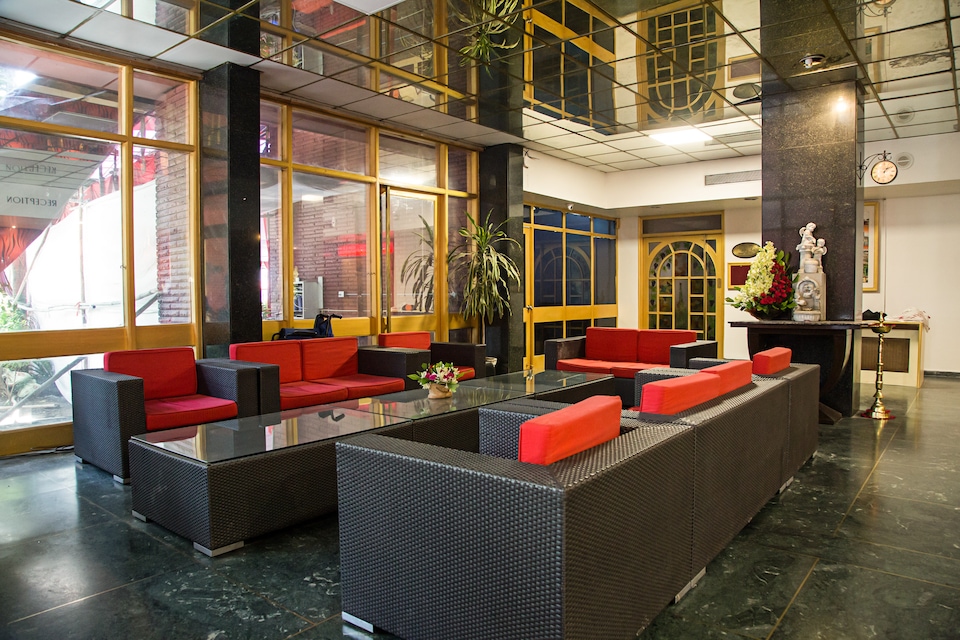 OYO 6360 Airport Centre Point, Bus Stand Nagpur, Nagpur