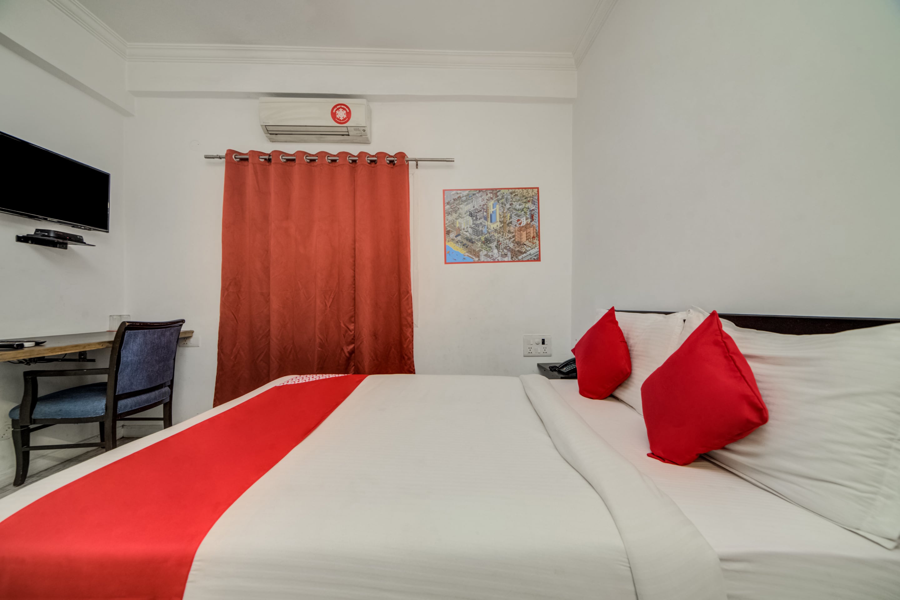 Super Hotel O JNTU college Near LULU mall, KPHB Colony., Flagship