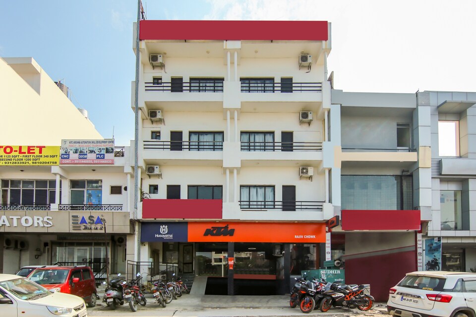 OYO Flagship 75485 Hotel Dream View, Old Gurgaon, Gurgaon