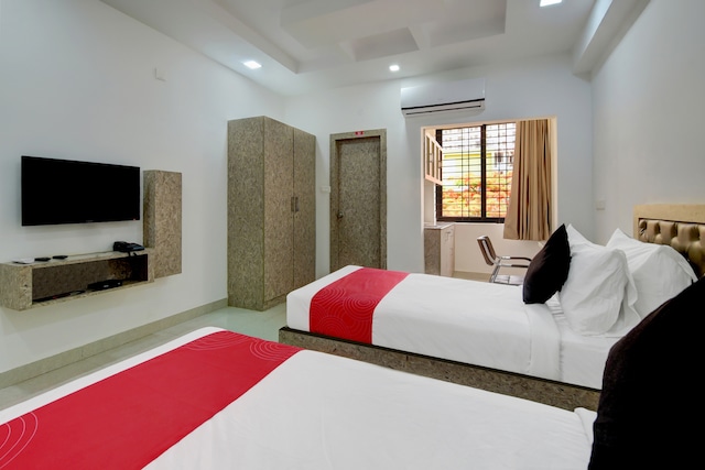 collection O I J SUITES