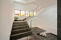 collection O I J SUITES