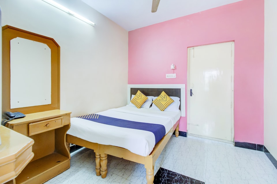 live on BLR3359 , Yeshwantupur Bangalore-II, Bangalore