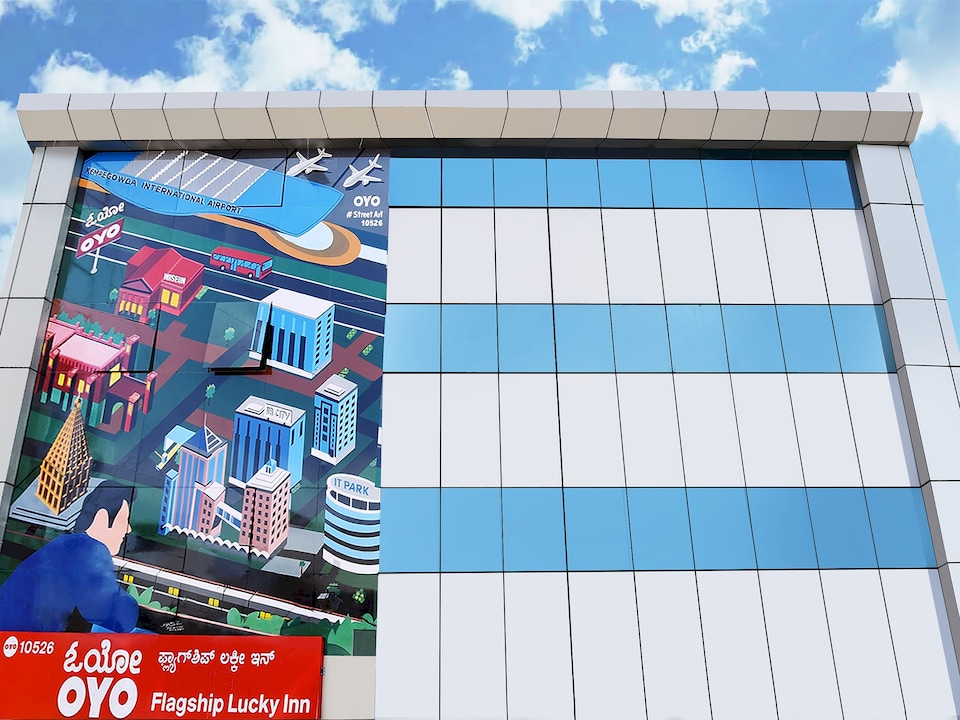 Flagship Majestic Near Lalbagh Botanical Garden, Majestic Bangalore, Bangalore