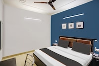 Collection O Agniv Residency Near Saket Metro