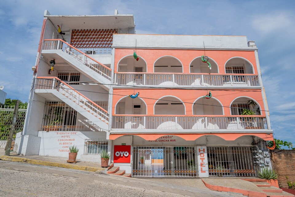 OYO Hotel Conchamar, Acapulco de Juarez, GRO, Acapulco