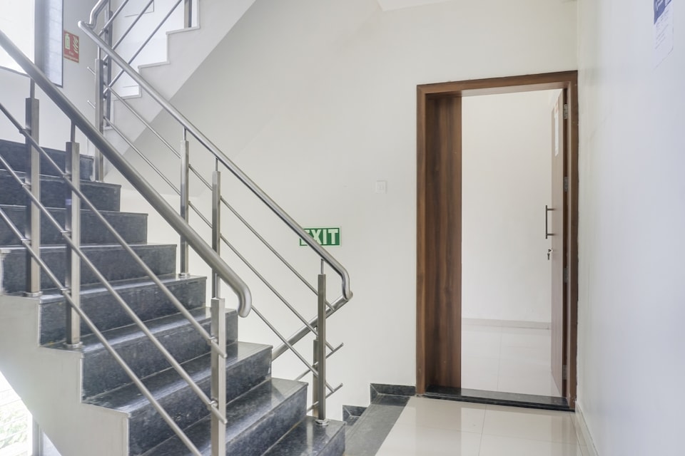 Hotel O 24 Baner, Baner Pune, Pune