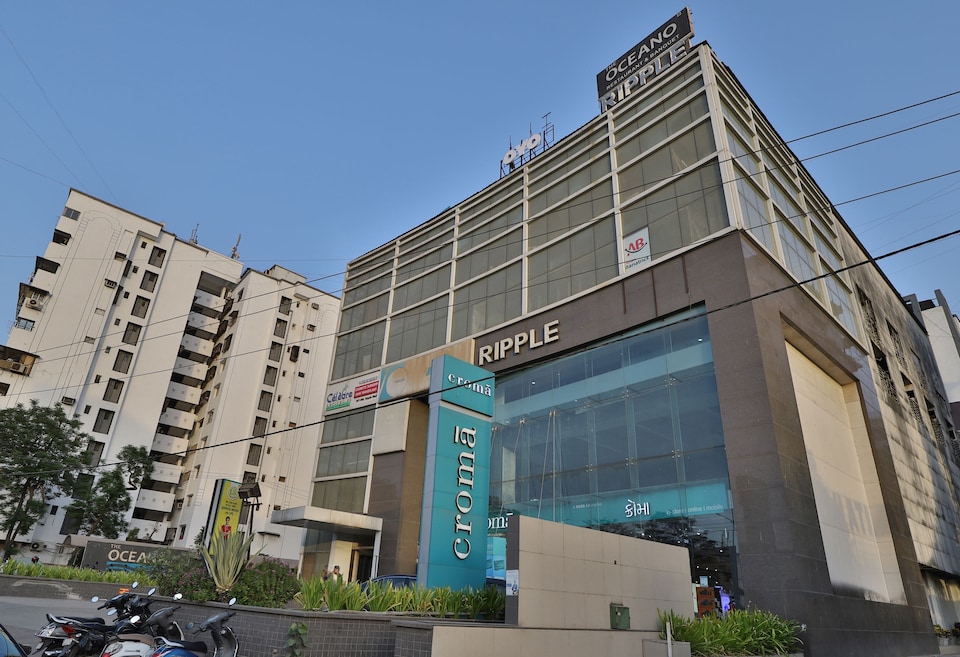 Hotel O Ripple Mall, Airport Surat, Surat