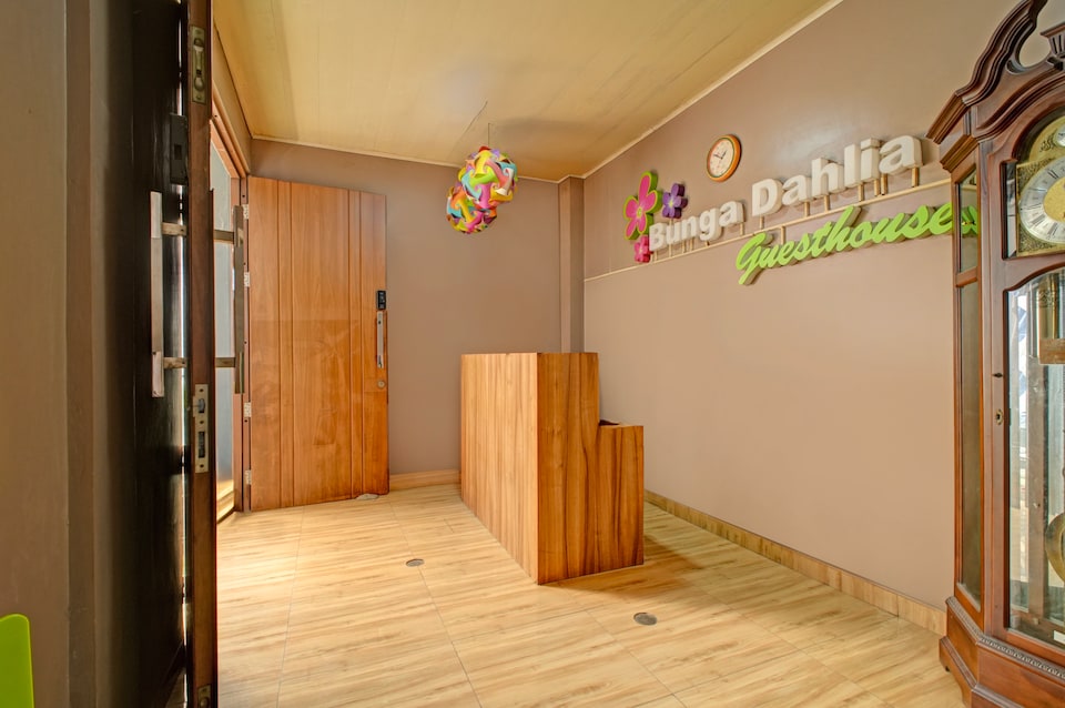 Hotel O Gambir Near Juanda Station Formerly Bunga Dahlia, Gambir, Jakarta