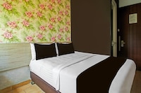 Hotel O Gambir Near Juanda Station Formerly Bunga Dahlia