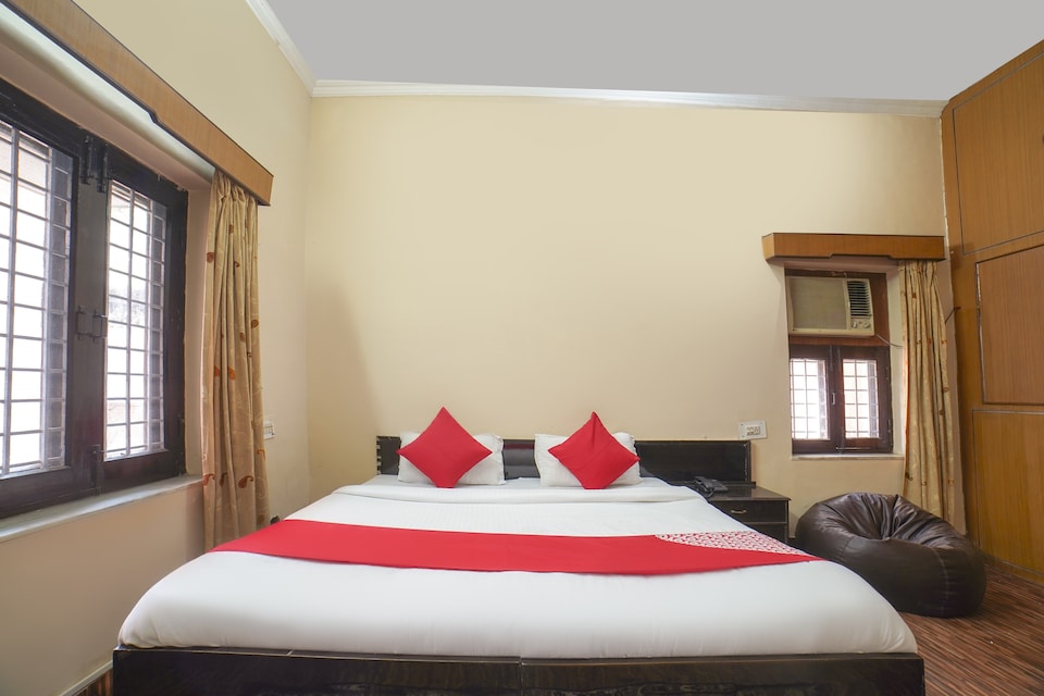 OYO Flagship 75529 Gk Villas, Chakrata Road Dehradun, Dehradun