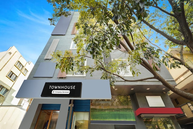 Super Townhouse BTM Layout Near Madiwala Lake Formerly Q Rooms