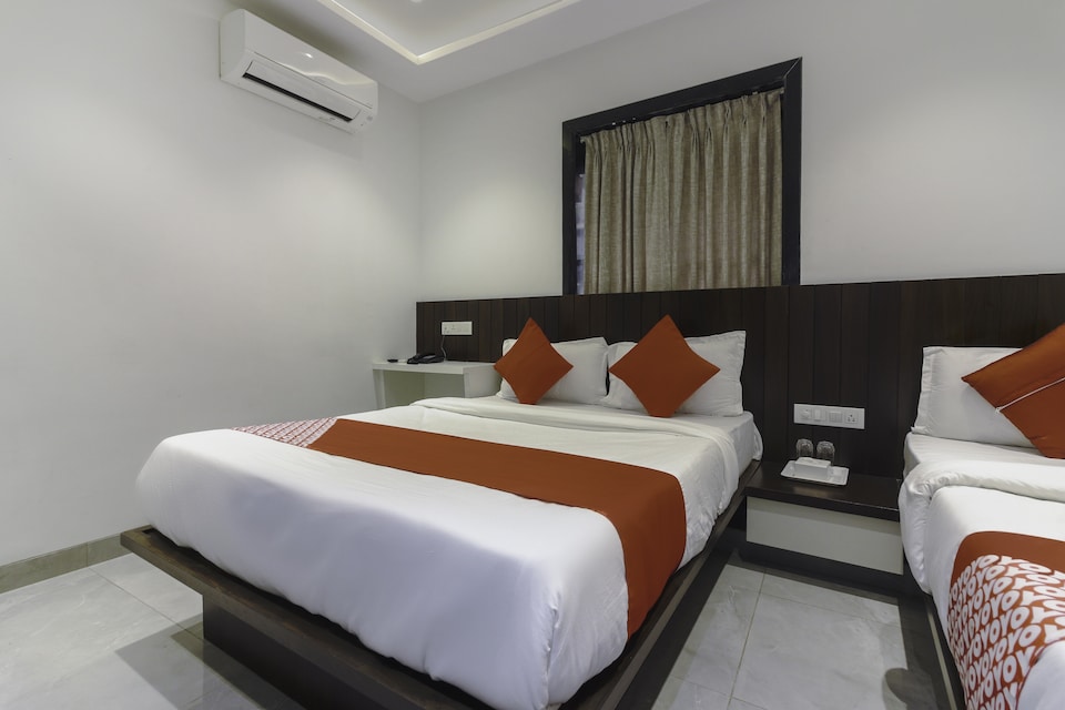 OYO 75540 Hotel Flora Suites, Mumbai CST-Churchgate-Colaba, Mumbai