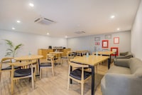 Hotel O Vivek