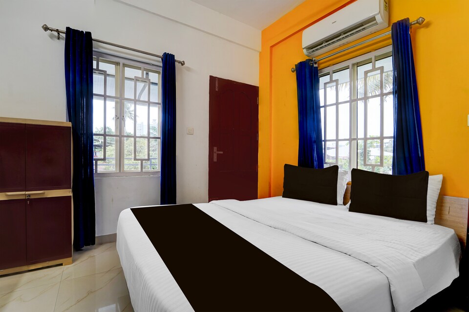 Super Hotel O Palarivattom Metro Station Formerly South Gate, Edapally Kochi, Kochi