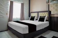 Hotel O near Tugu Simpang Haru formerly Zaara Guest House