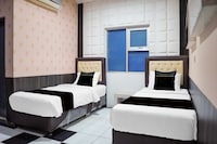 Hotel O near Tugu Simpang Haru formerly Zaara Guest House