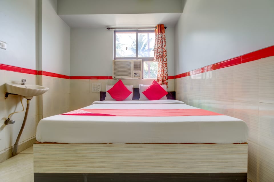 OYO 75571 Sai Pooja Lodging, Mumbai-Kalwa-Mumbra-Shilphata, Mumbai