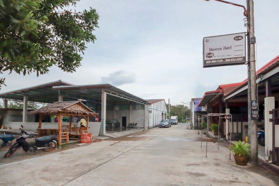 OYO 75331 Hareeya Hotel, Outter Phang Nga P3, Phang Nga