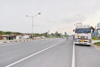 OYO 75331 Hareeya Hotel