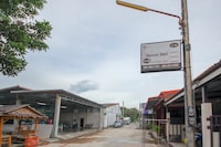 OYO 75331 Hareeya Hotel