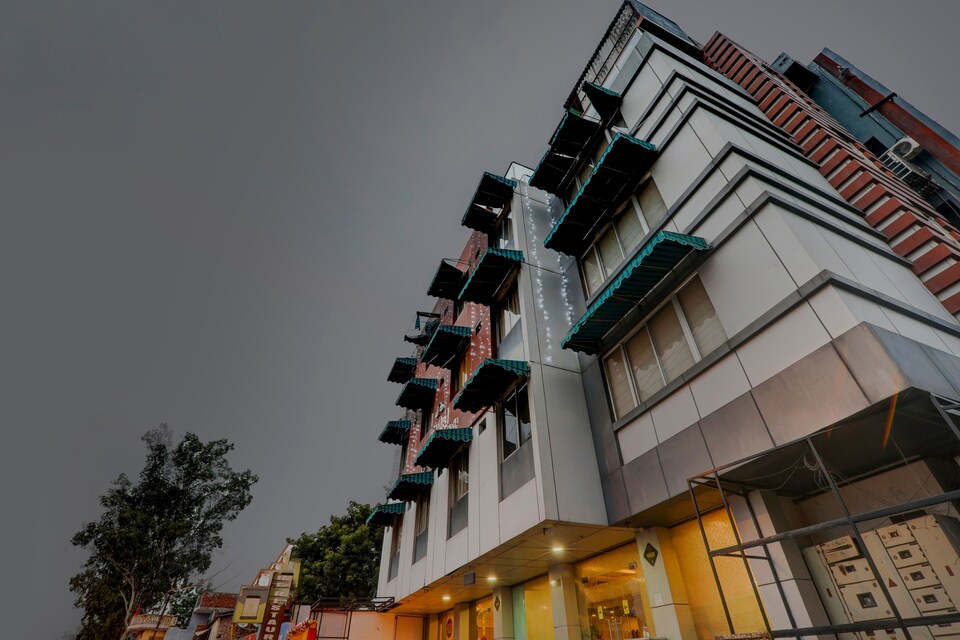 OYO Townhouse 415 Hotel Cosmos, SGPGI Lucknow, Lucknow