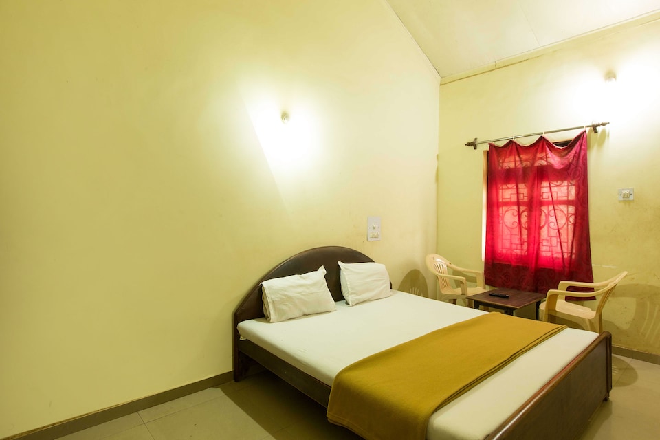 OYO 6373 StayOut near Calangute Beach, Calangute Goa, Goa