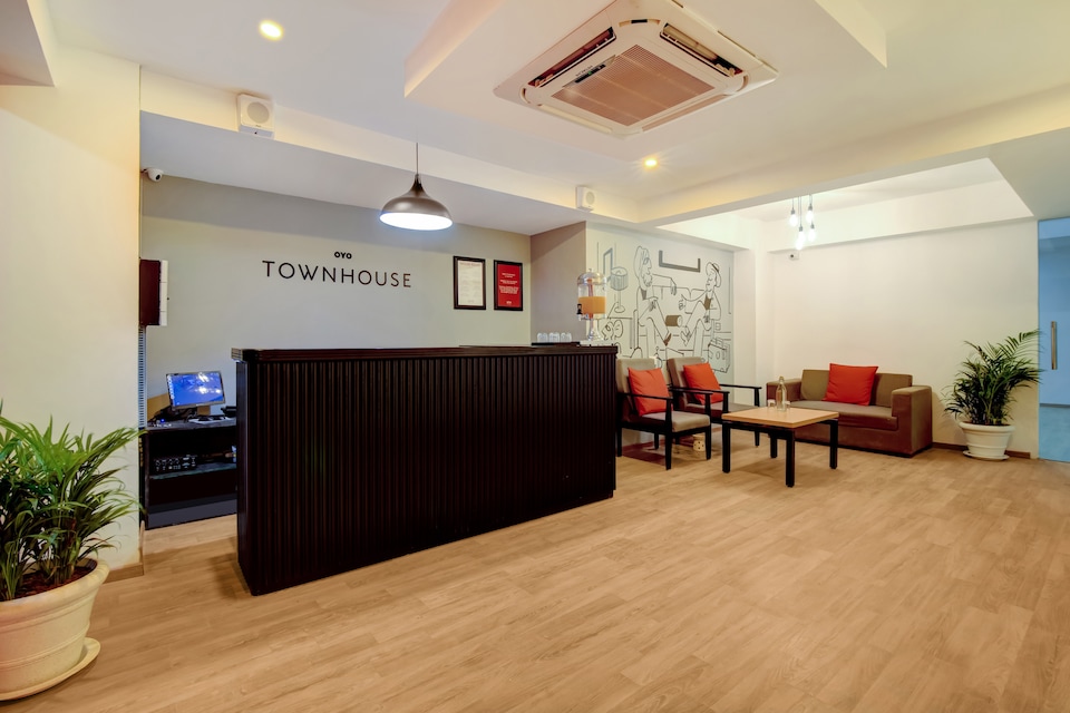 Townhouse Infinity stays, Medanta, Gurgaon