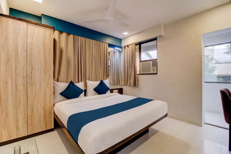 Live on MUM2053, Mumbai BCEC, Mumbai