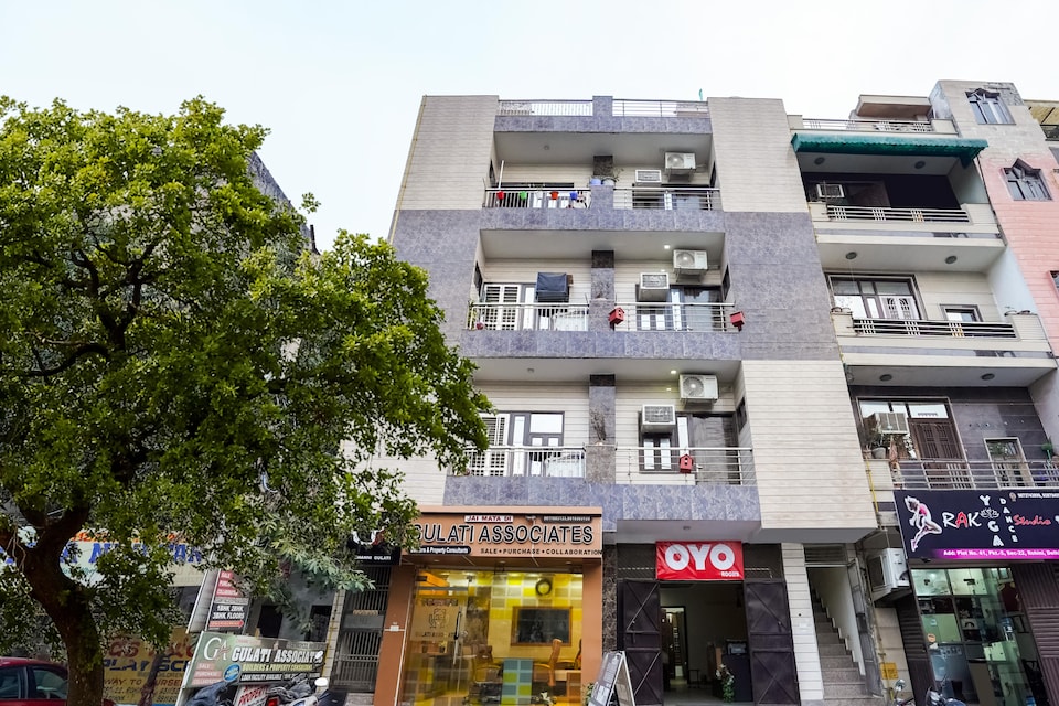 OYO 47447 Flagship Designer Stay GD Goenka School, Rohini Delhi, Delhi