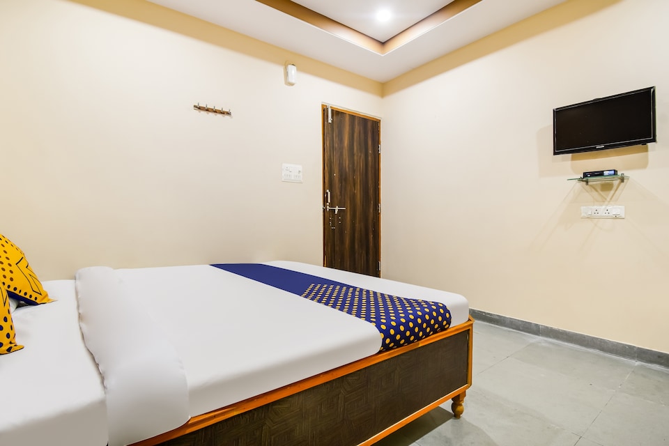 SPOT ON Hotel Highway Break, Airport Road Nagpur, Nagpur