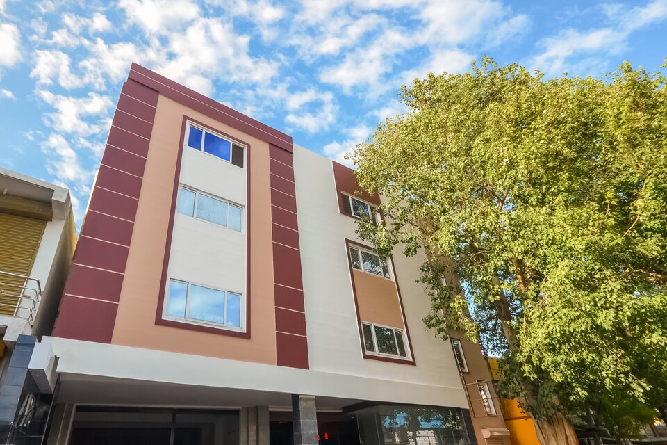 Capital O Ab Merridien, Gandhipuram Coimbatore, Coimbatore