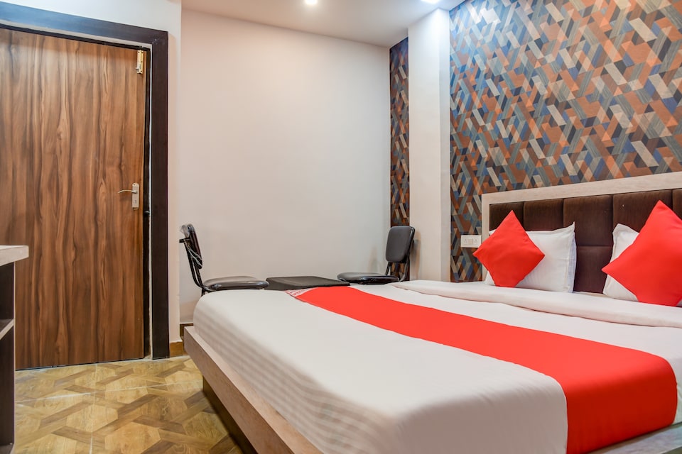 Hotel O A Square , MP Nagar Bhopal, Bhopal