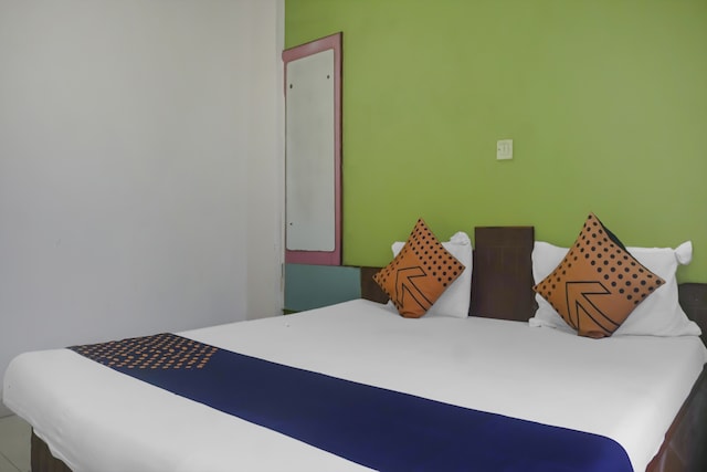 Hotel O Peacock Lodging