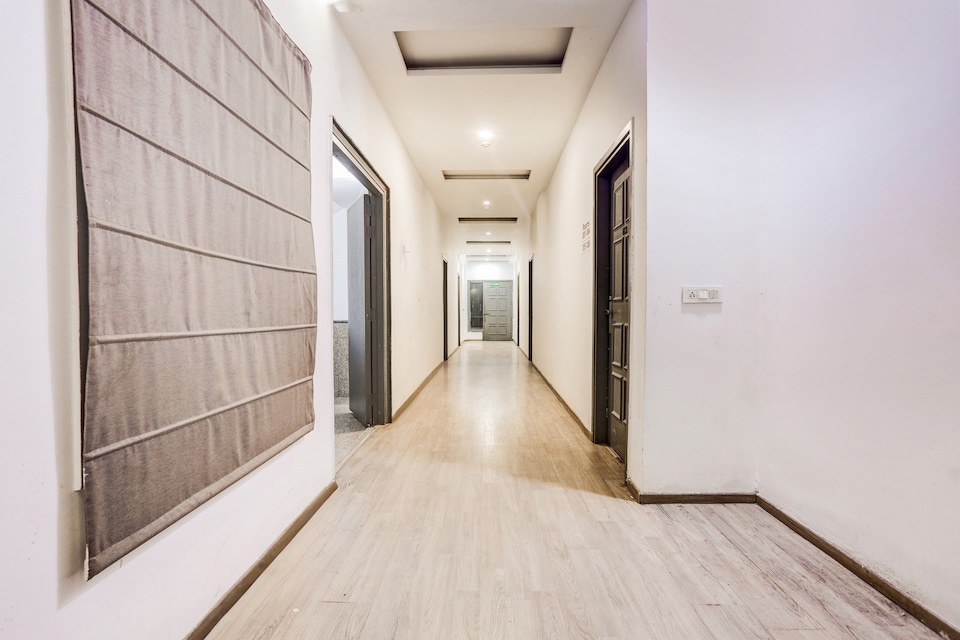 Super Townhouse Rohini Sector 23, Pitampura - Rohini Delhi, Delhi