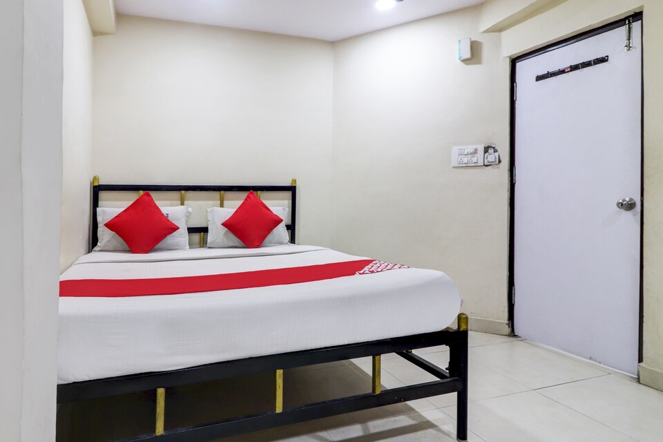 OYO 75687 Hotel Sun City, Ameerpet, Hyderabad