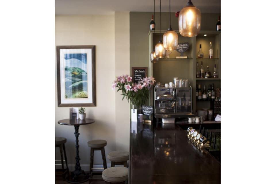 OYO White Horse Hotel, RH20, Pulborough